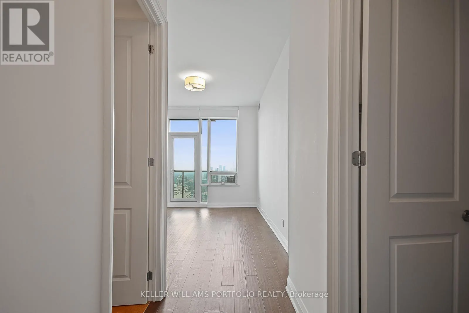 2703 - 1 BEDFORD ROAD