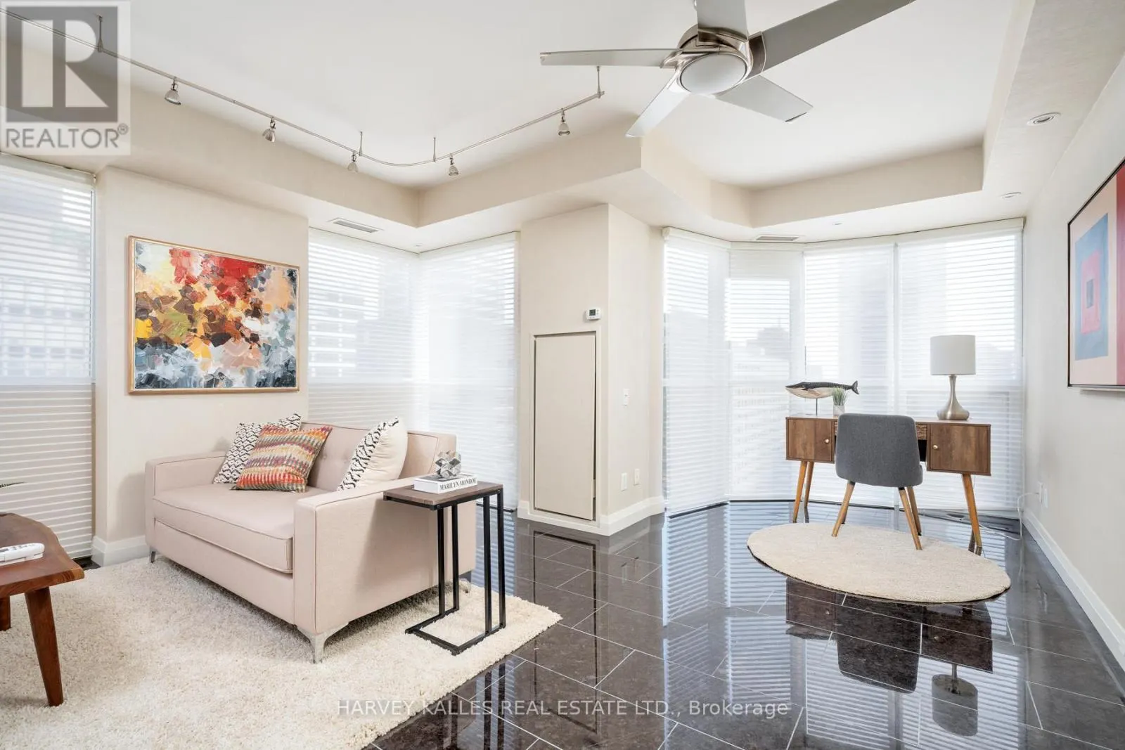 1201 - 1430 YONGE STREET