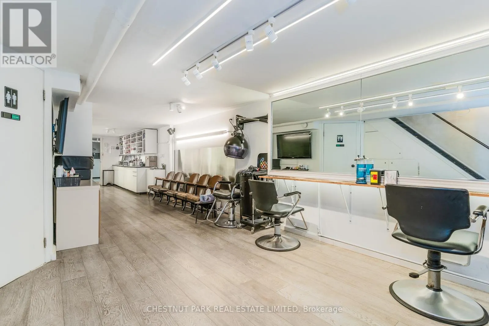 200 OSSINGTON AVENUE