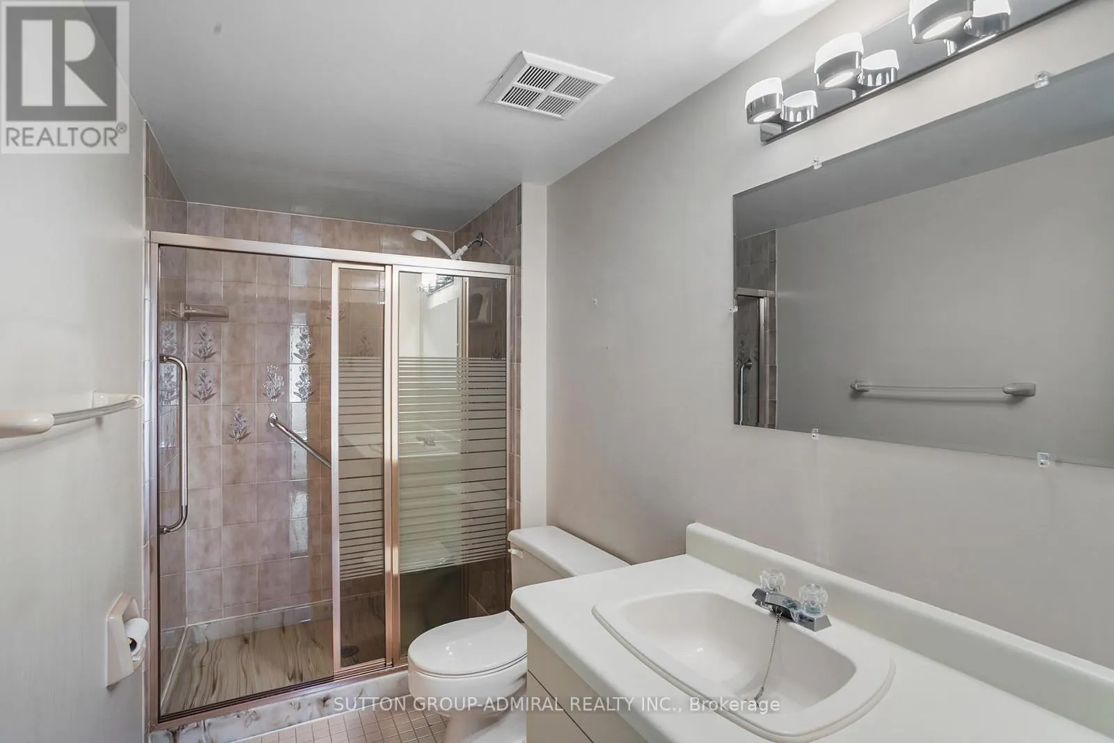 402 - 245 THE DONWAY WEST