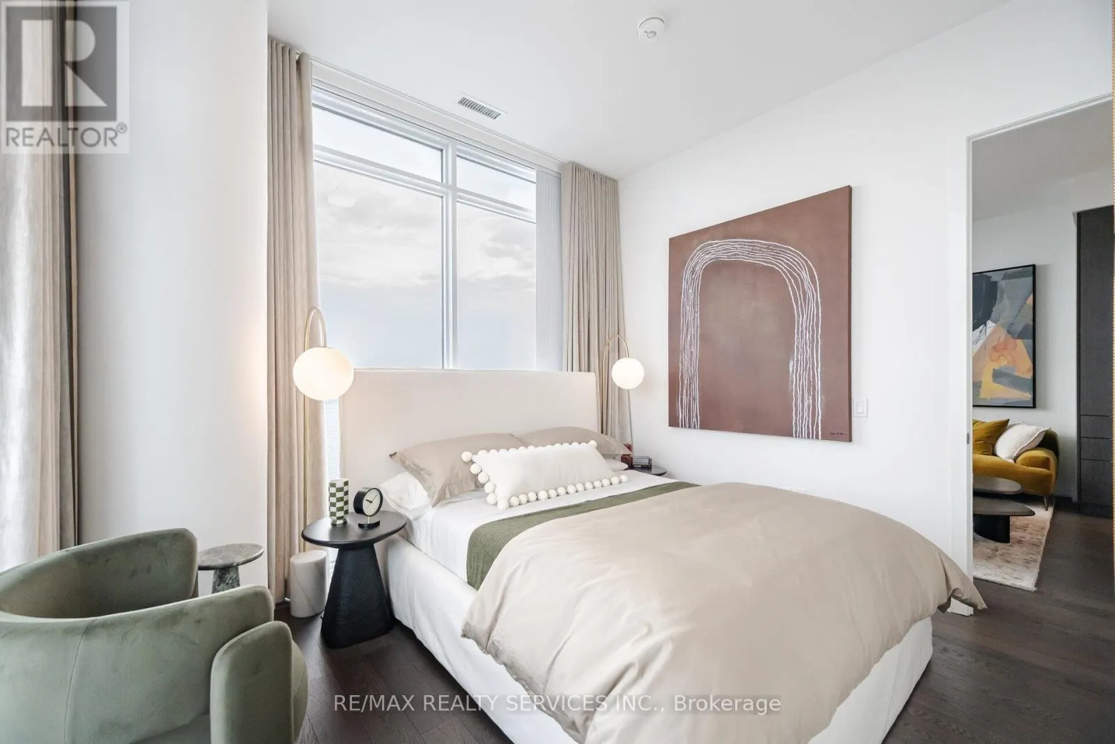 PH103 - 138 DOWNES STREET