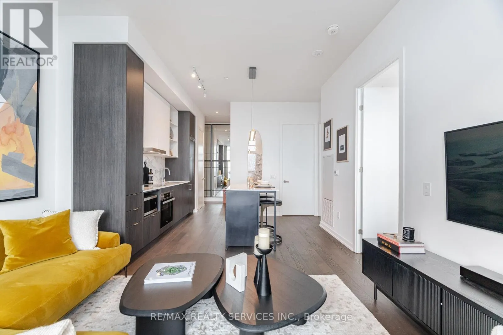 PH103 - 138 DOWNES STREET