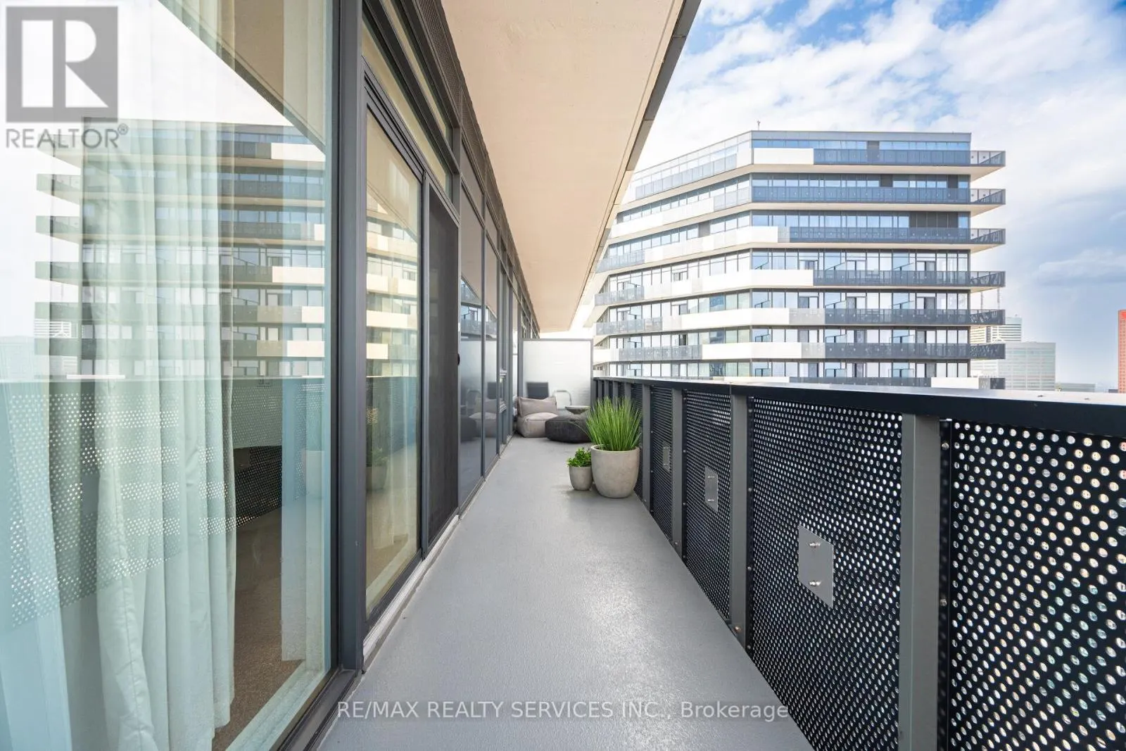 PH103 - 138 DOWNES STREET