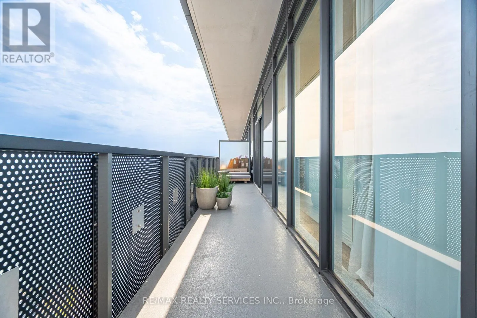 PH103 - 138 DOWNES STREET