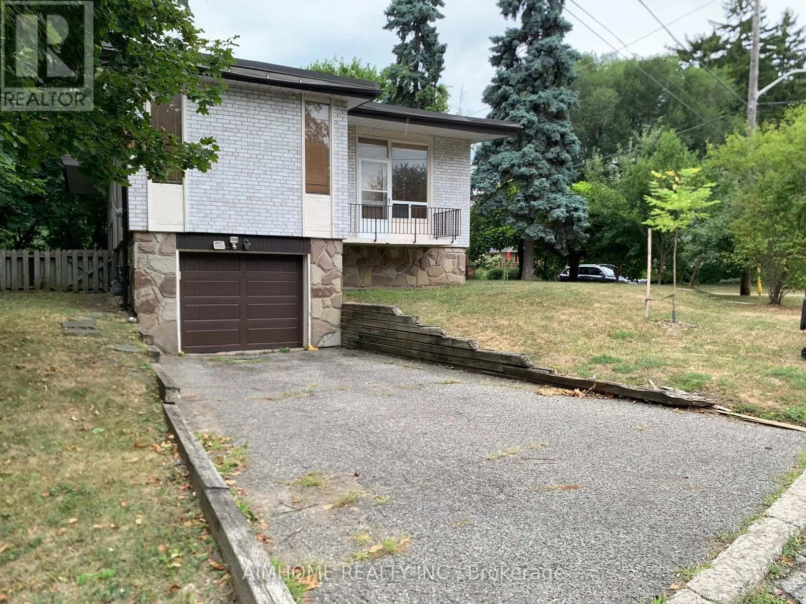 2 AUDUBON COURT