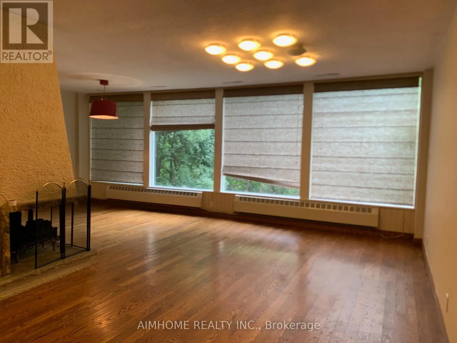 2 AUDUBON COURT