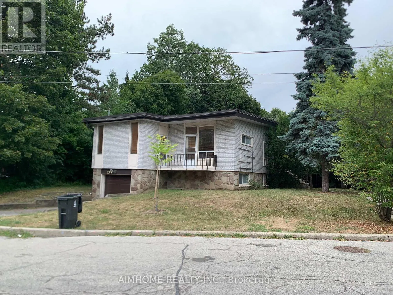 2 AUDUBON COURT