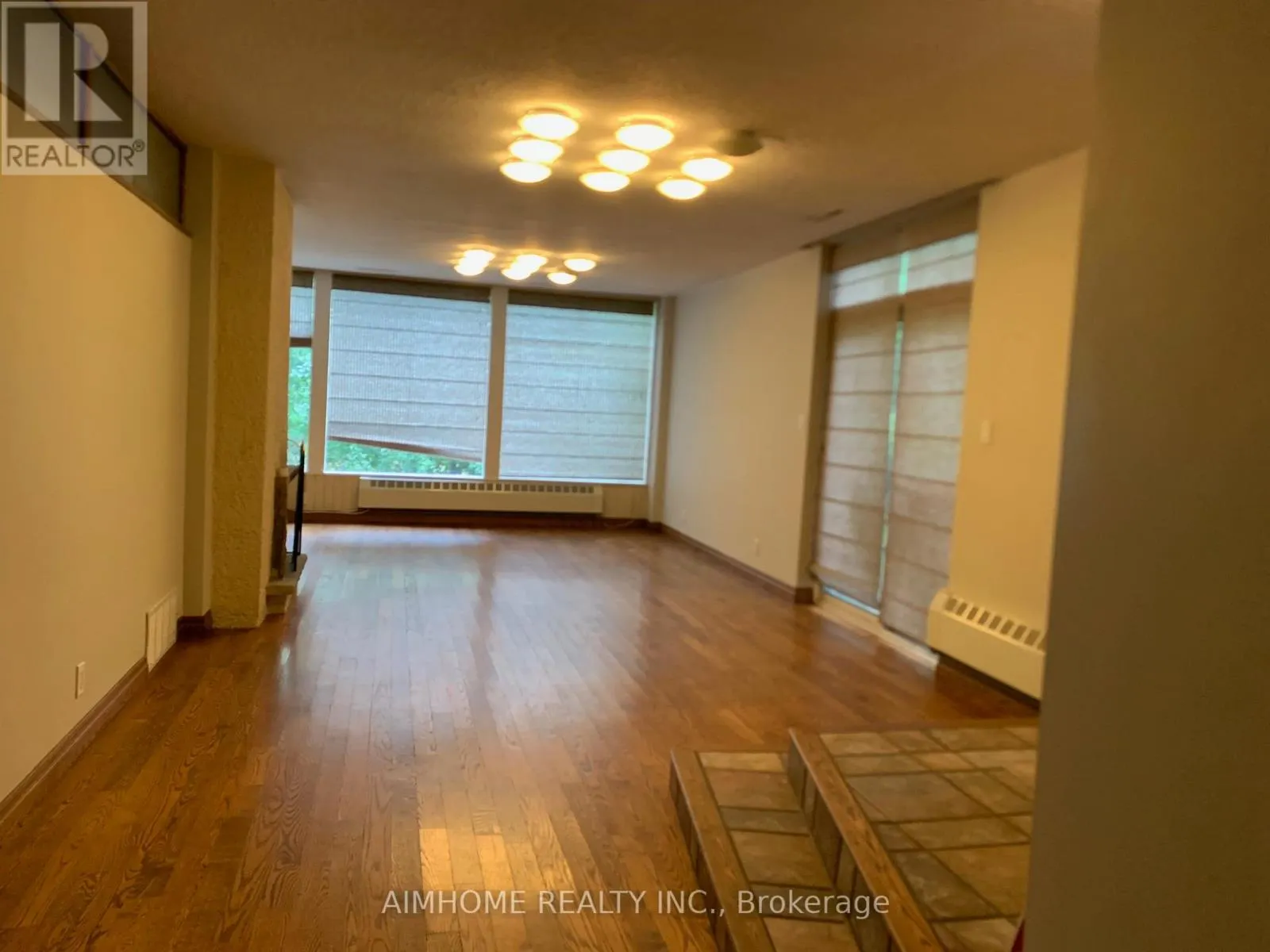 2 AUDUBON COURT