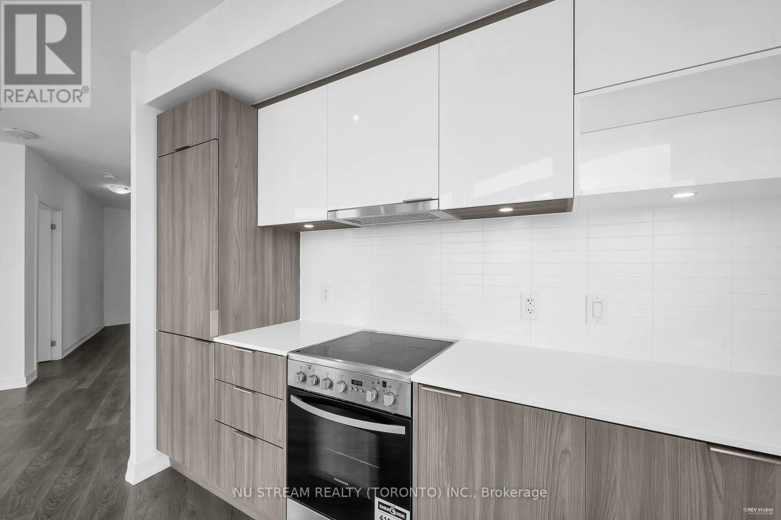 3003 - 159 WELLESLEY STREET E