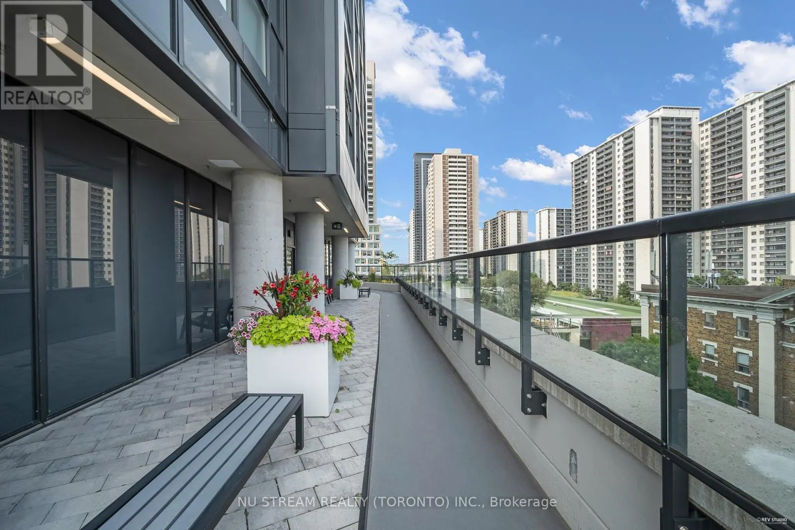 3003 - 159 WELLESLEY STREET E