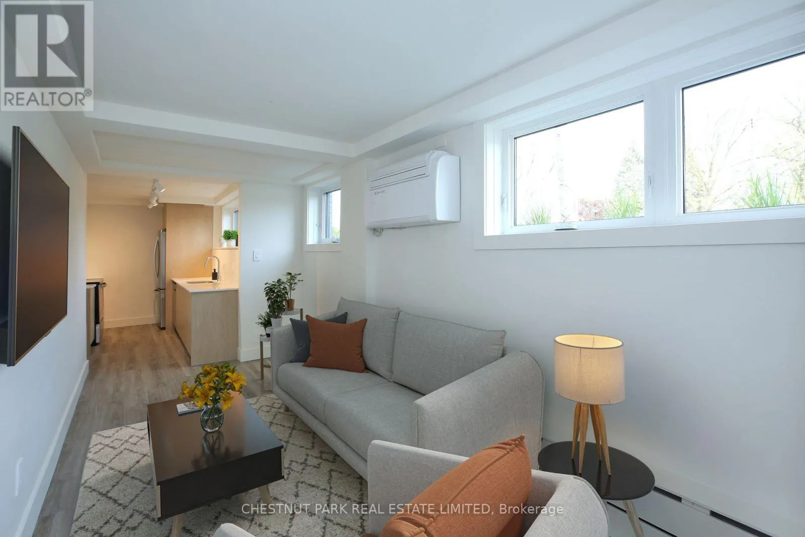 1 - 1444 AVENUE ROAD