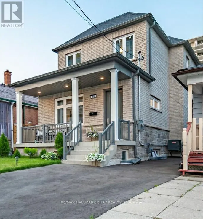 611 NORTHCLIFFE BOULEVARD