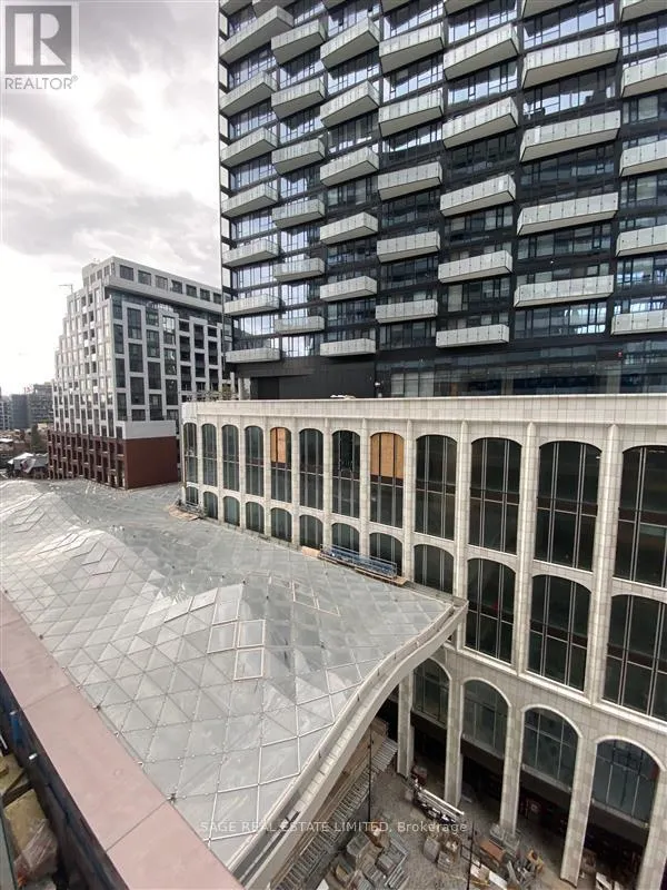 712 - 480 FRONT STREET W
