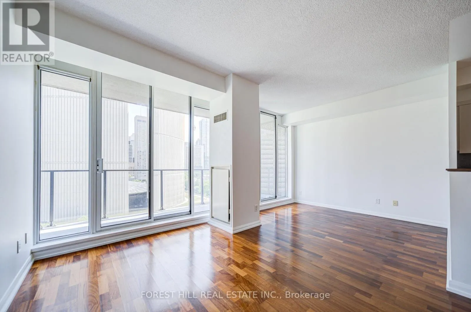 1506 - 111 ELIZABETH STREET