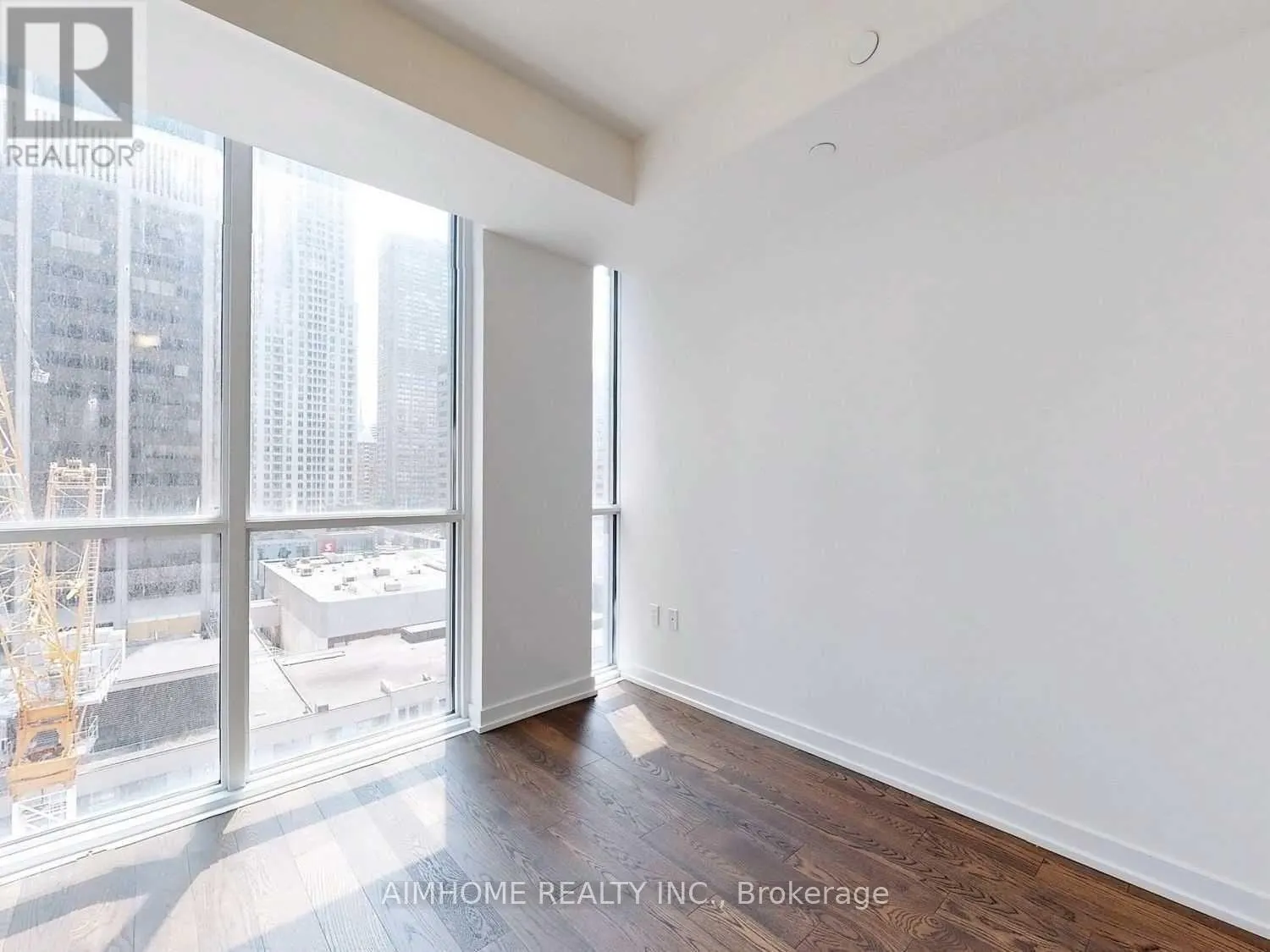 1101 - 1 YORKVILLE AVENUE