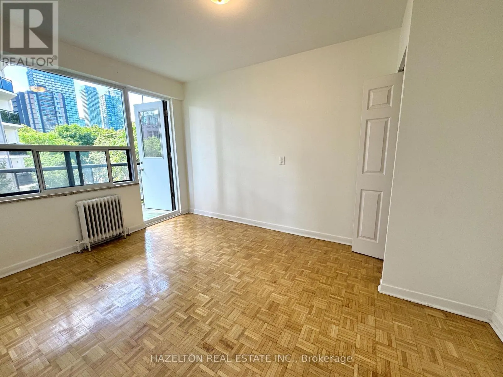 502 - 88 WELLESLEY STREET E