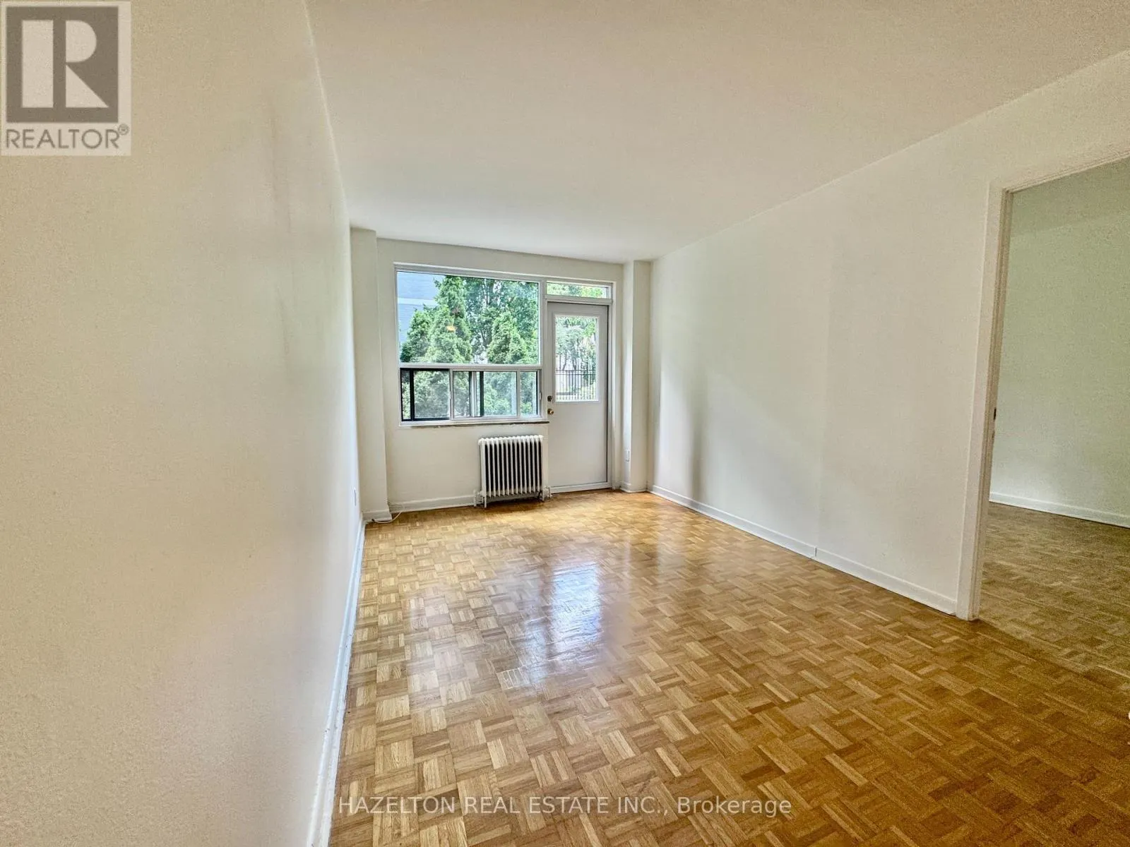 102 - 88 WELLESLEY STREET E