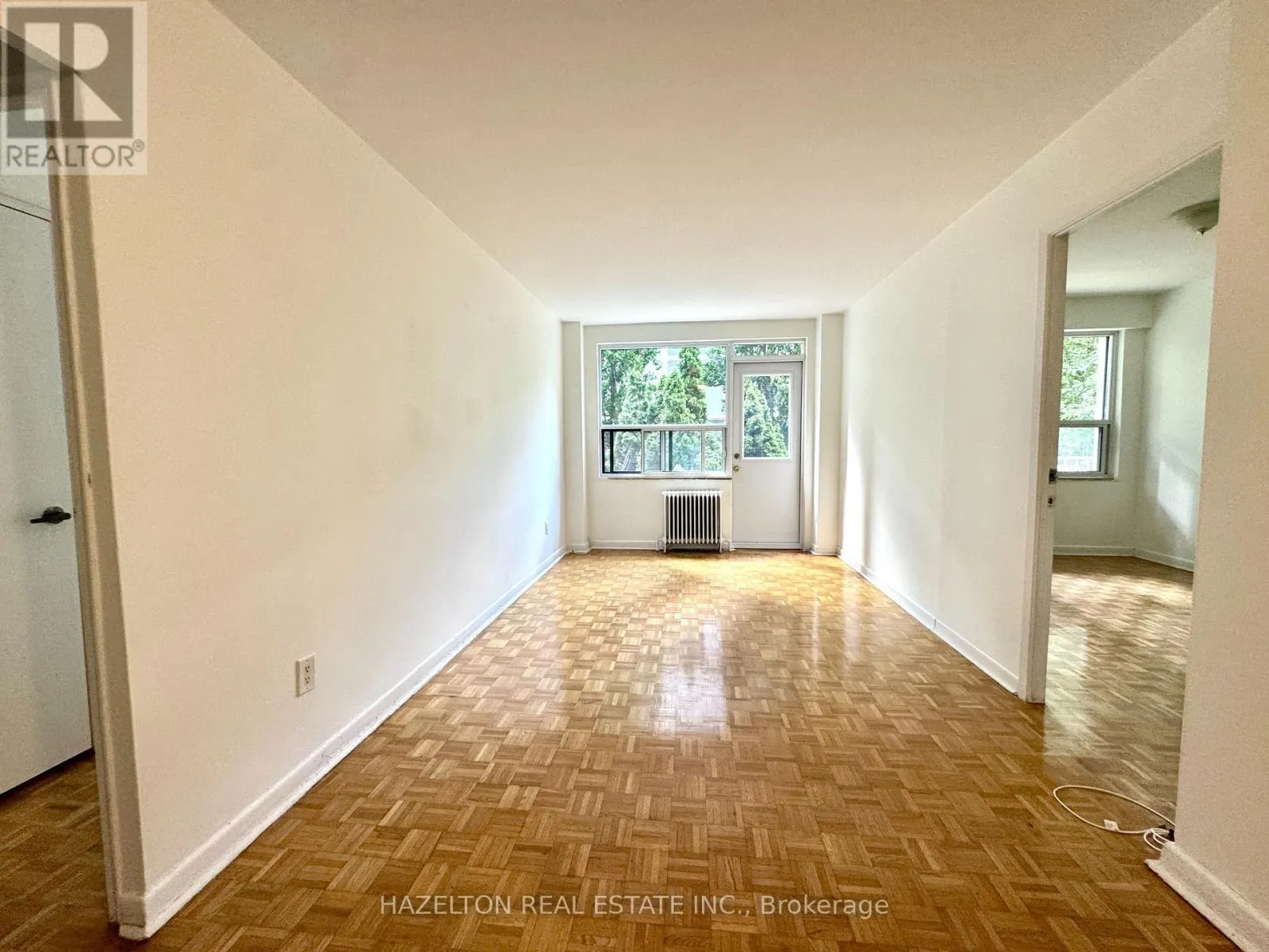 102 - 88 WELLESLEY STREET E