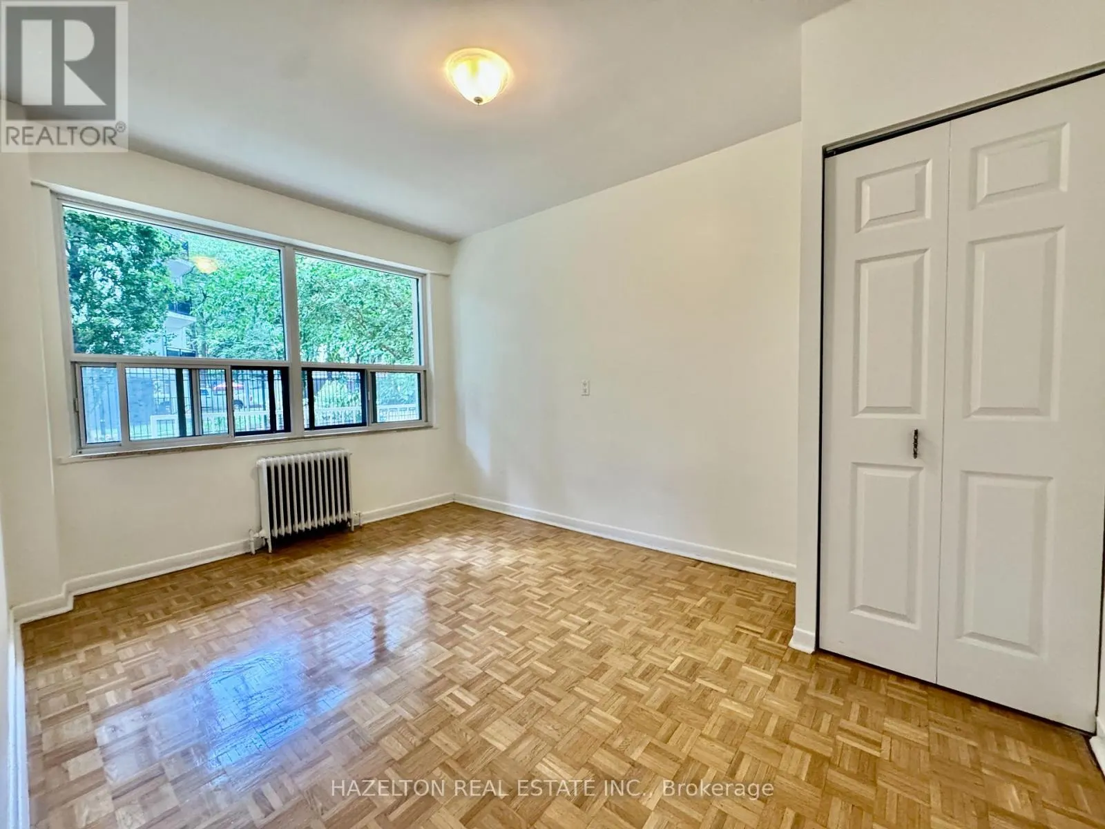 102 - 88 WELLESLEY STREET E