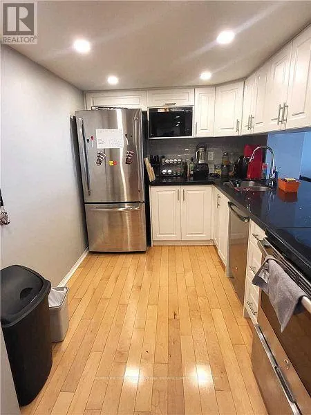 714 - 701 KING STREET W