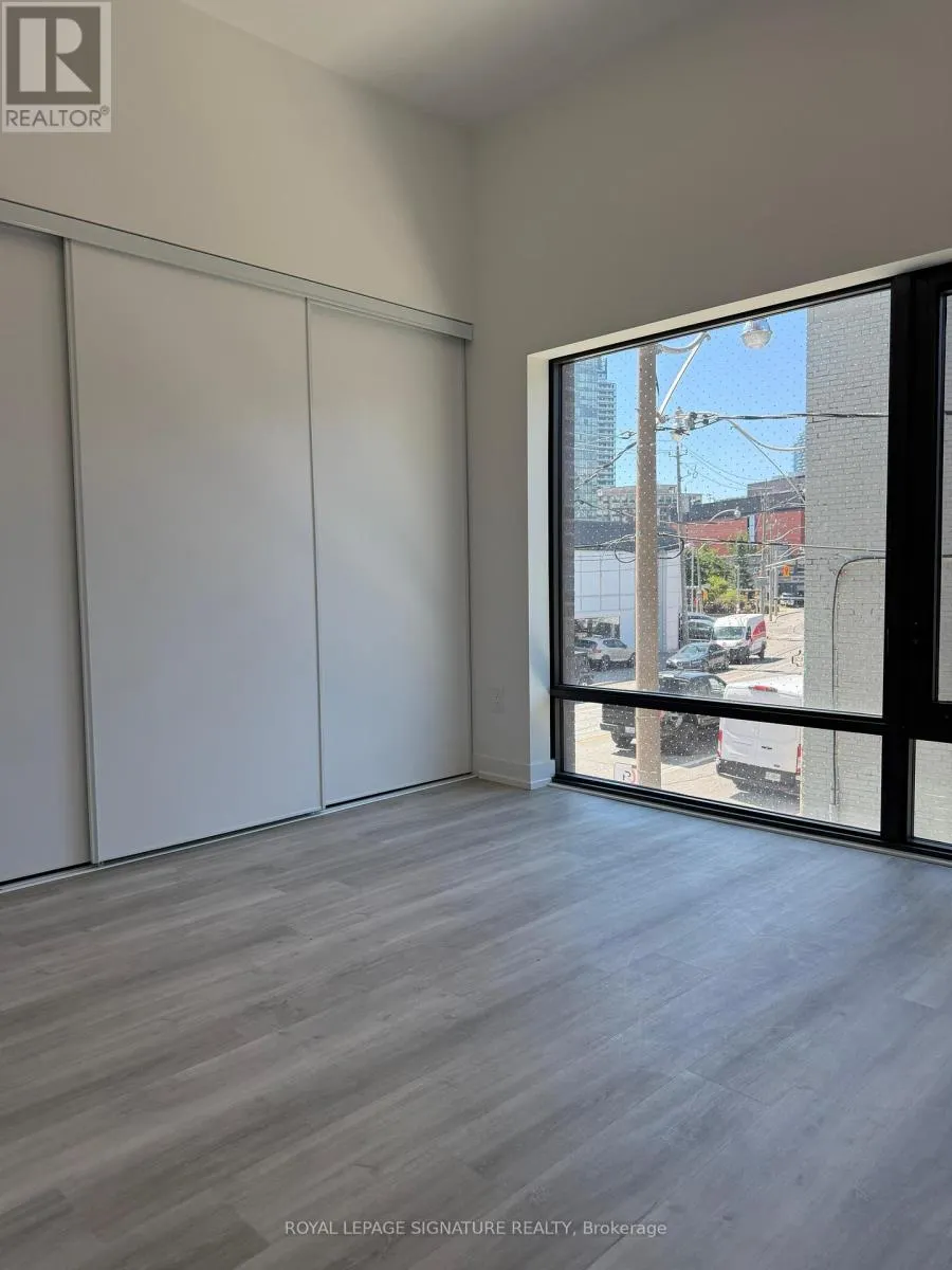 106 - 28 EASTERN AVENUE