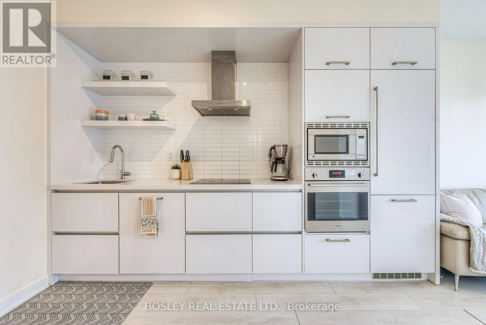 3110 - 2221 YONGE STREET