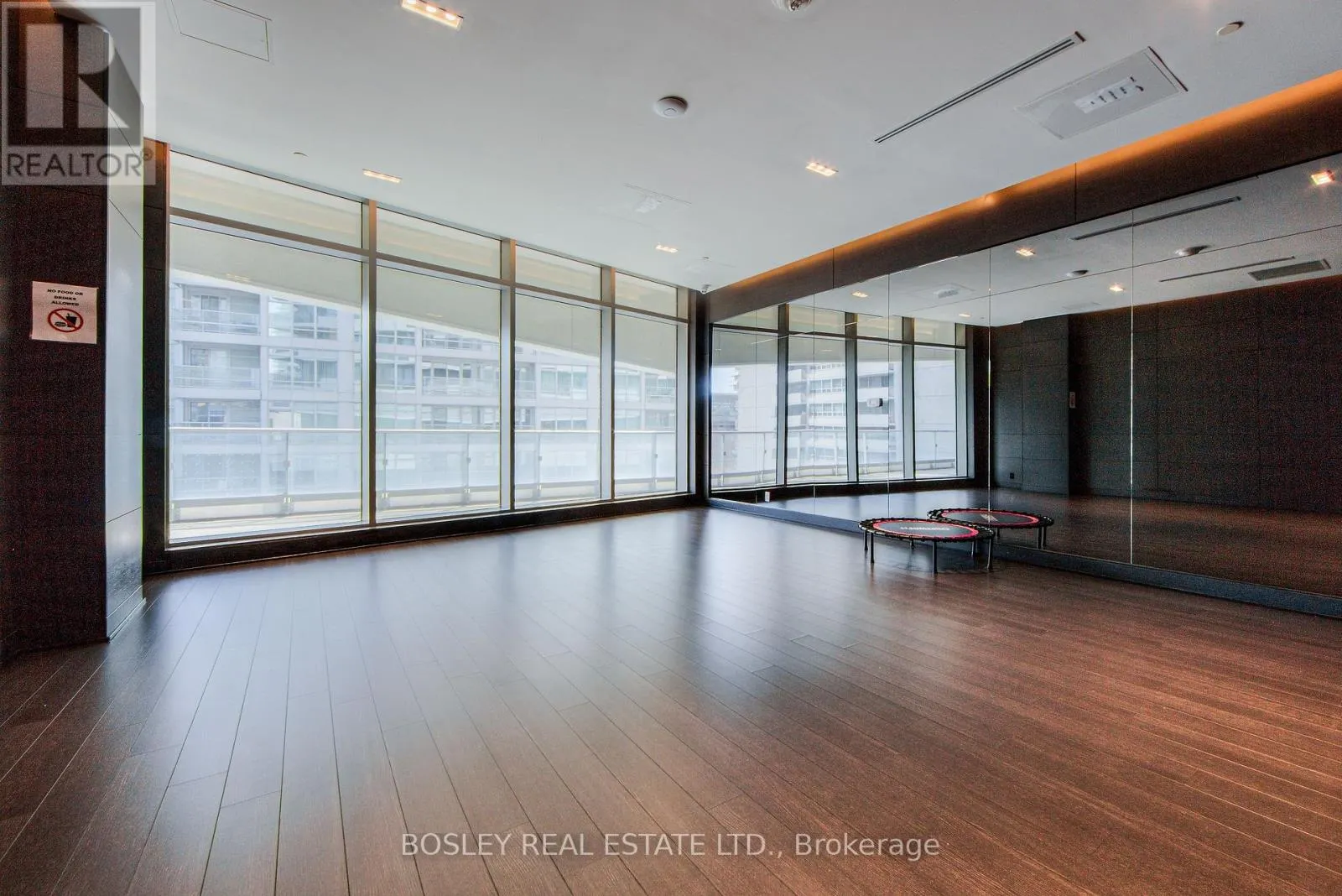 3110 - 2221 YONGE STREET