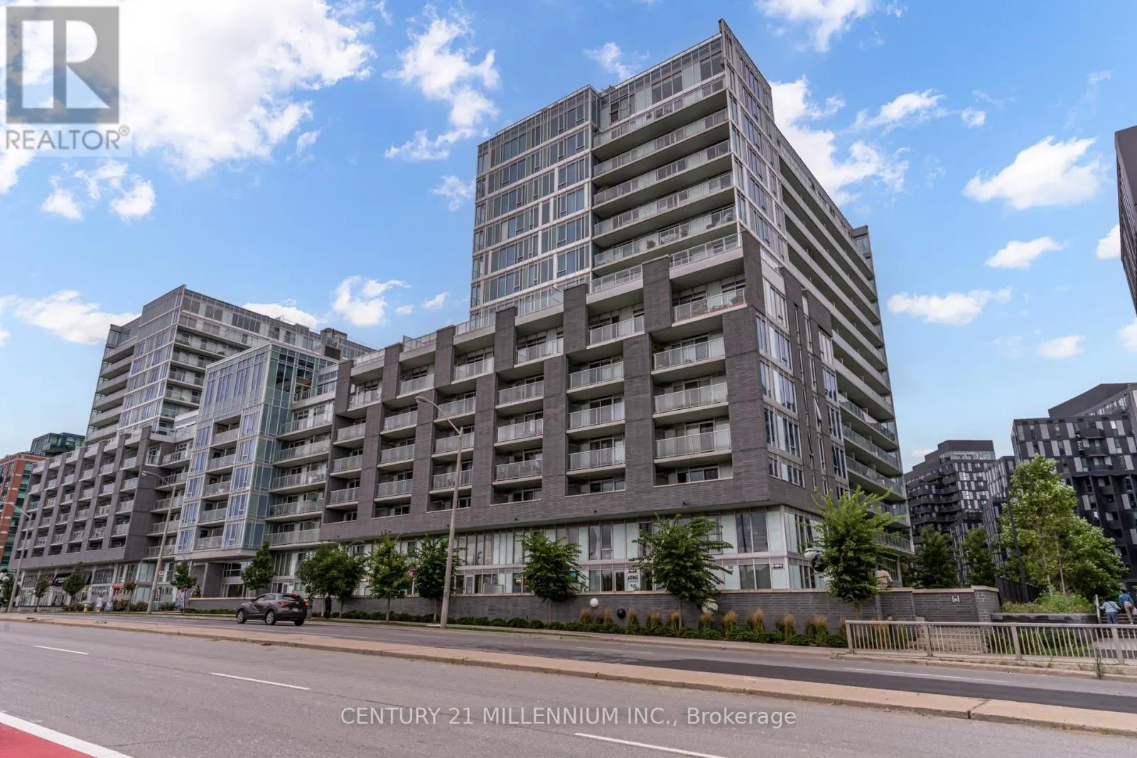 513 - 565 WILSON AVENUE