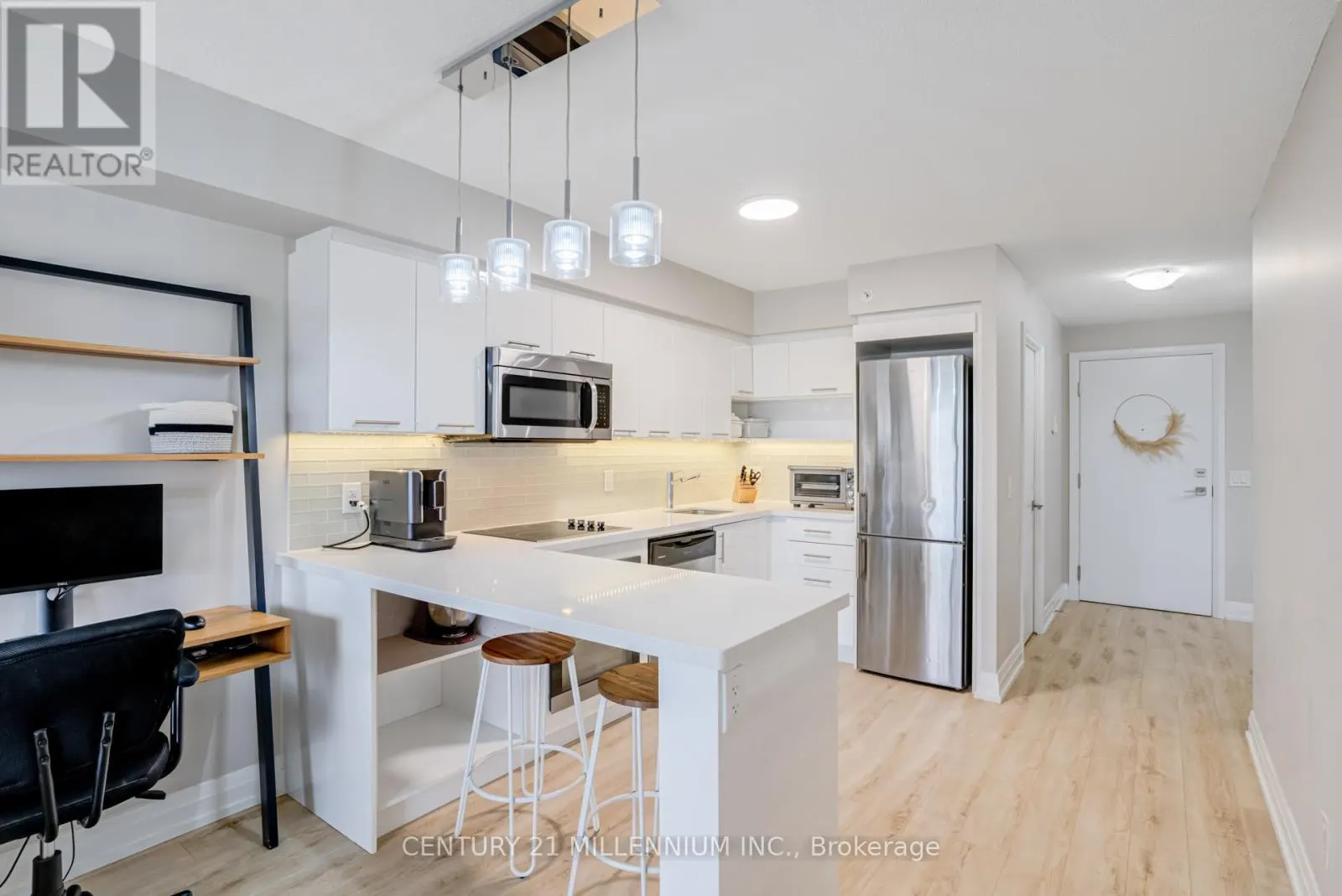 513 - 565 WILSON AVENUE
