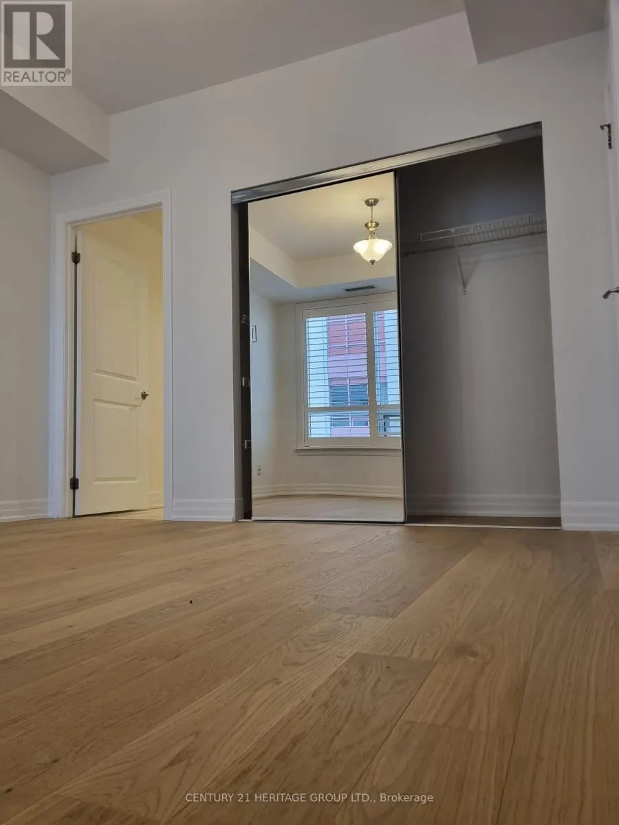 707 - 23 REAN DRIVE