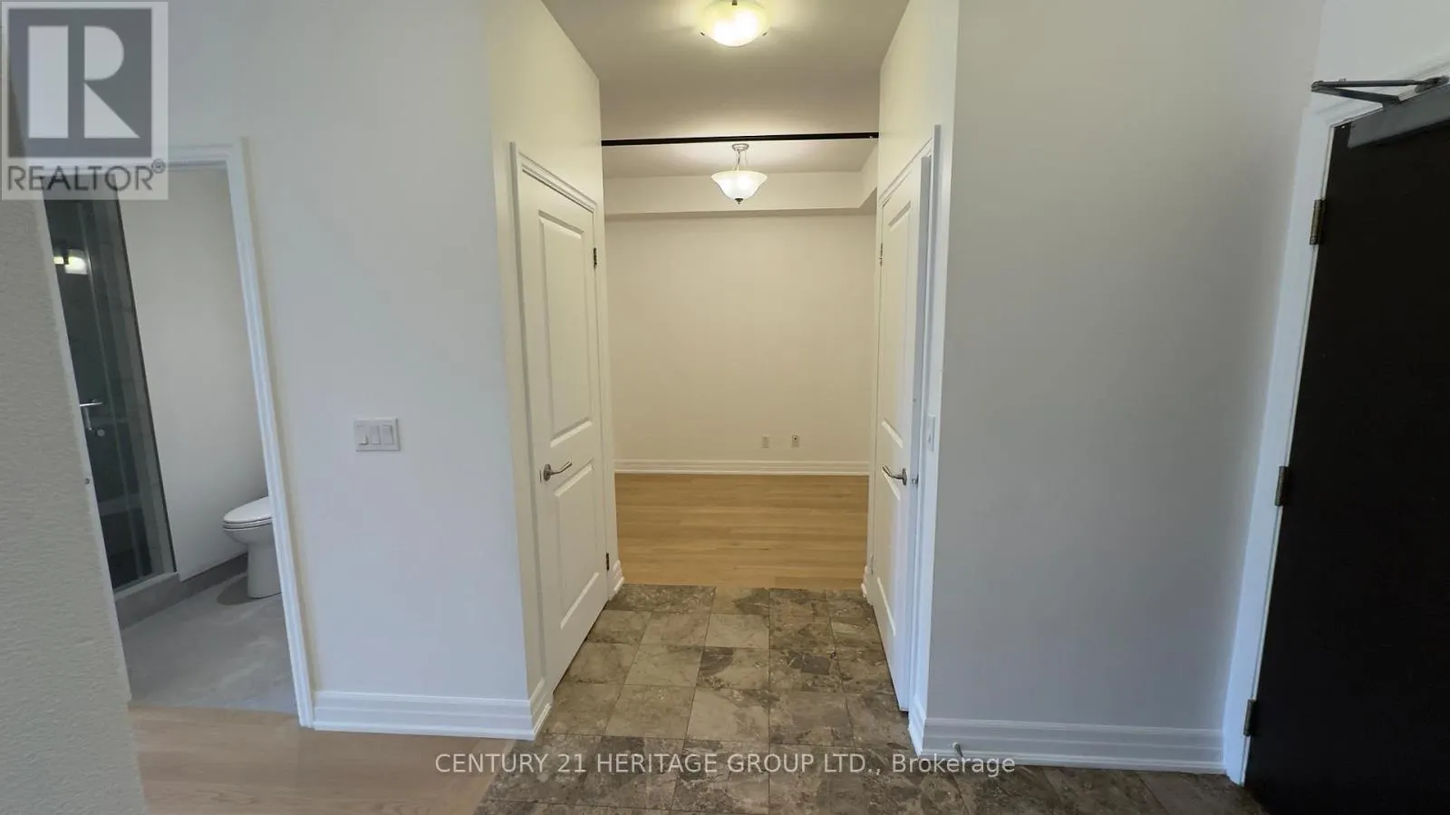 707 - 23 REAN DRIVE