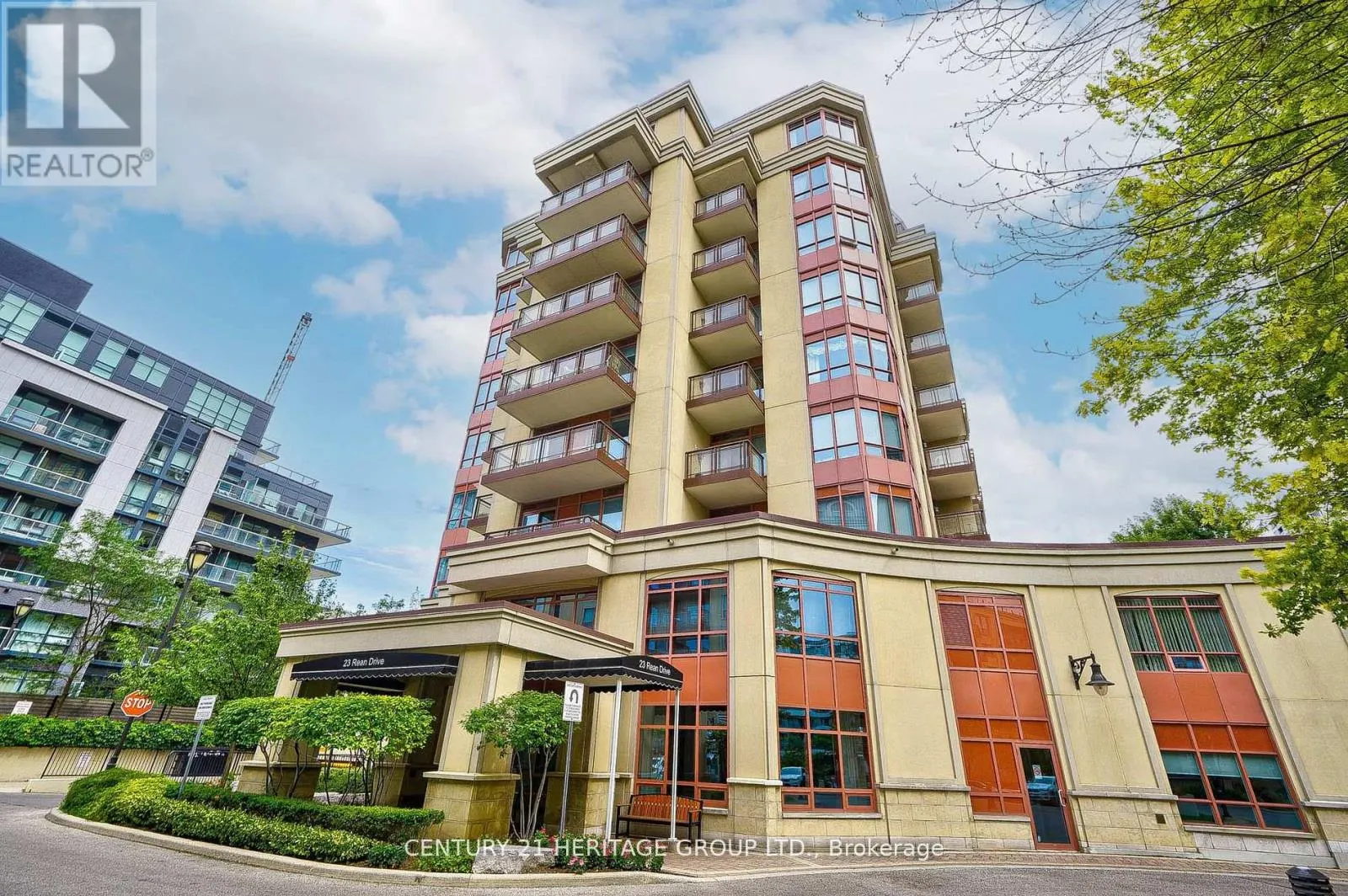 707 - 23 REAN DRIVE