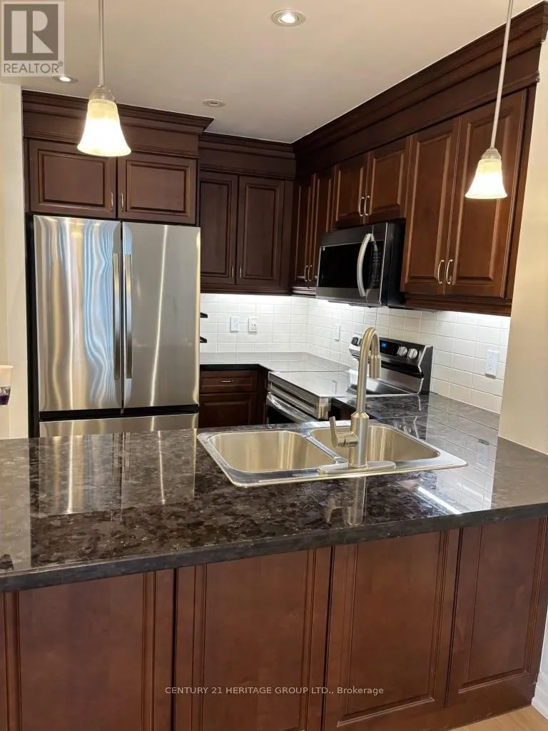 707 - 23 REAN DRIVE