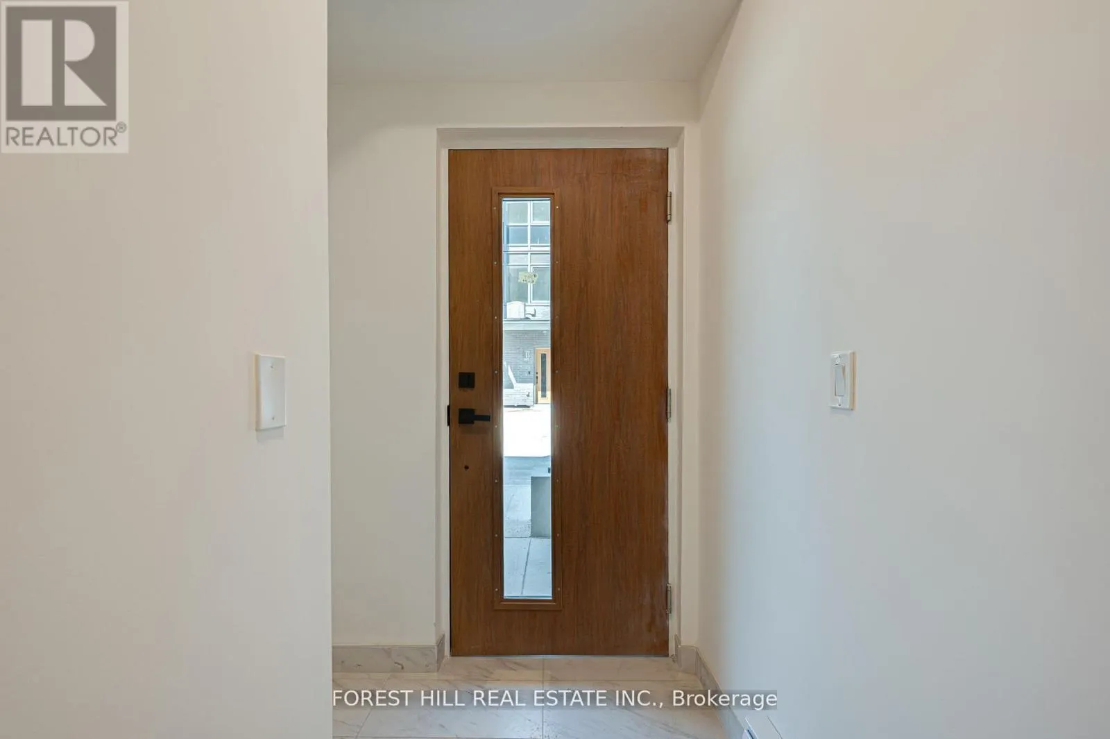 147 - 67 CURLEW DRIVE