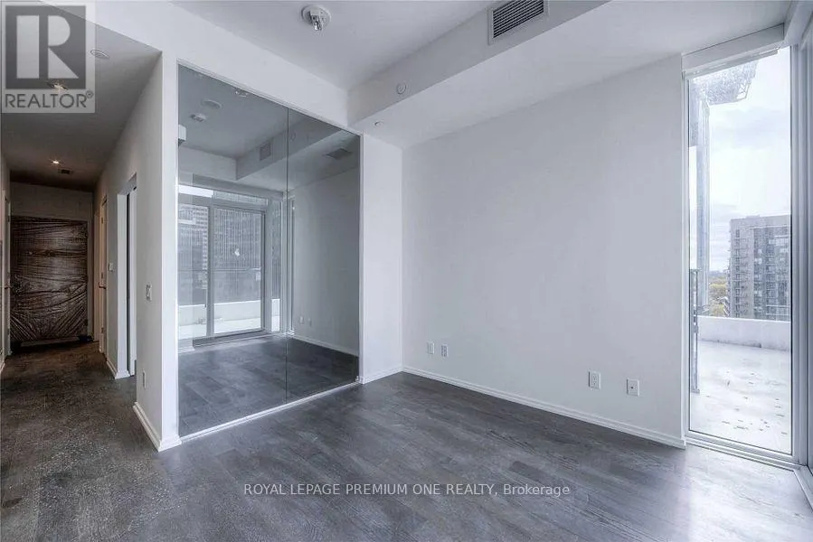 #1012 - 5 SOUDAN AVENUE