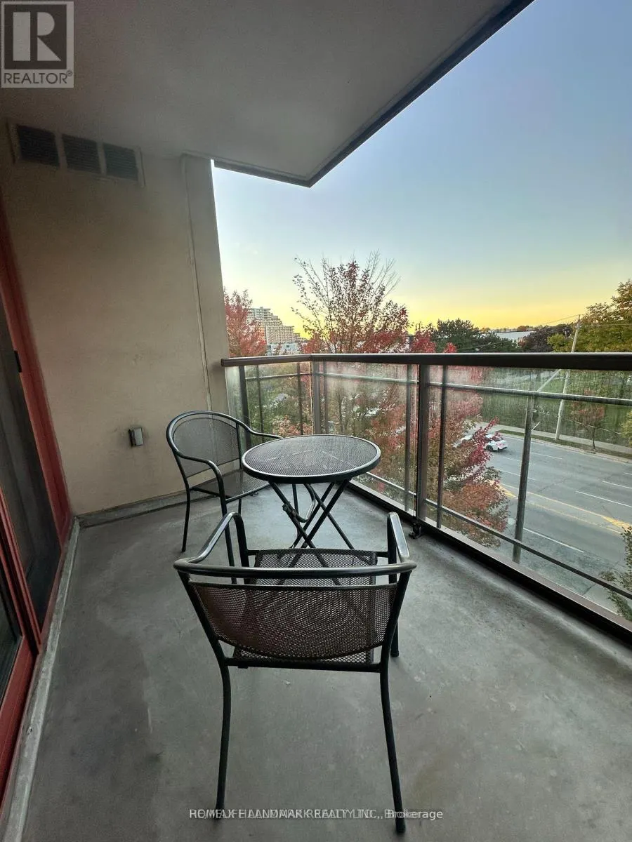 414 - 27 REAN DRIVE