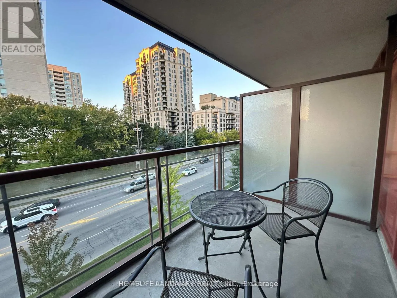414 - 27 REAN DRIVE