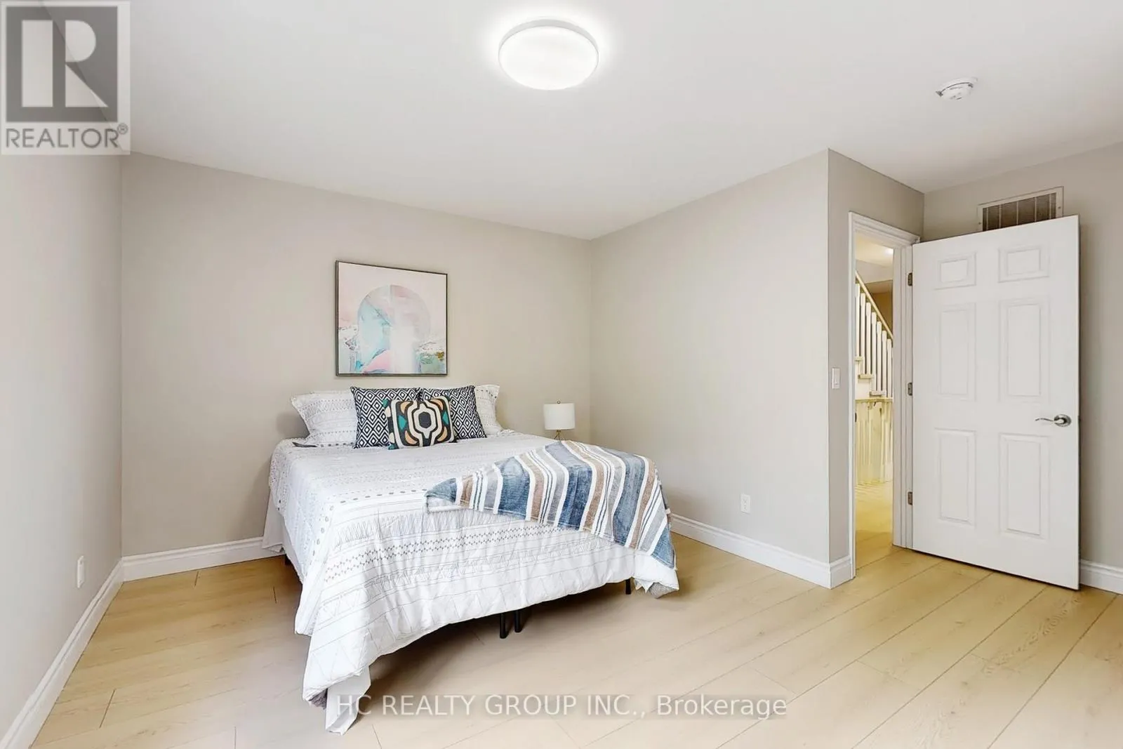 206B FINCH AVENUE W