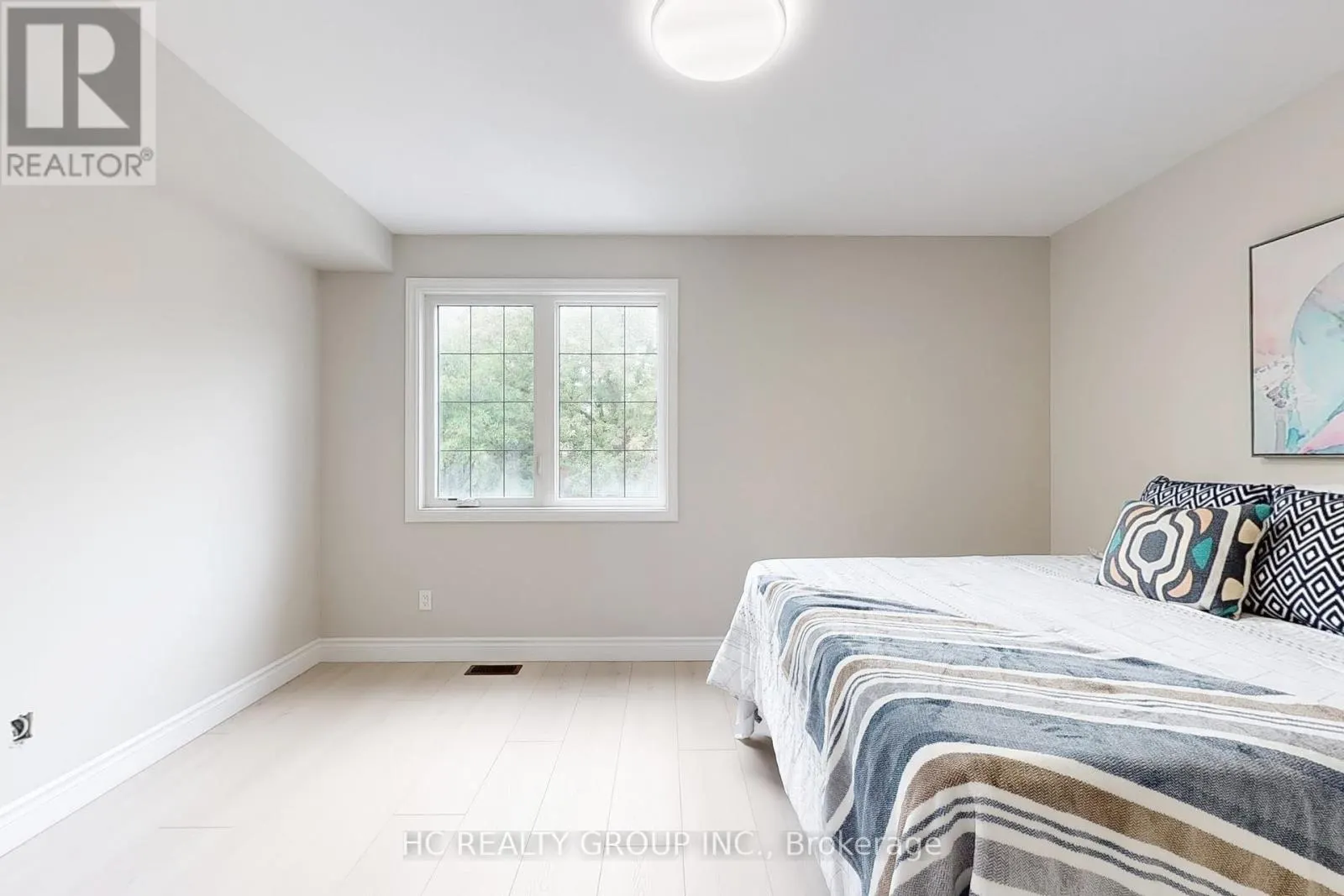 206B FINCH AVENUE W