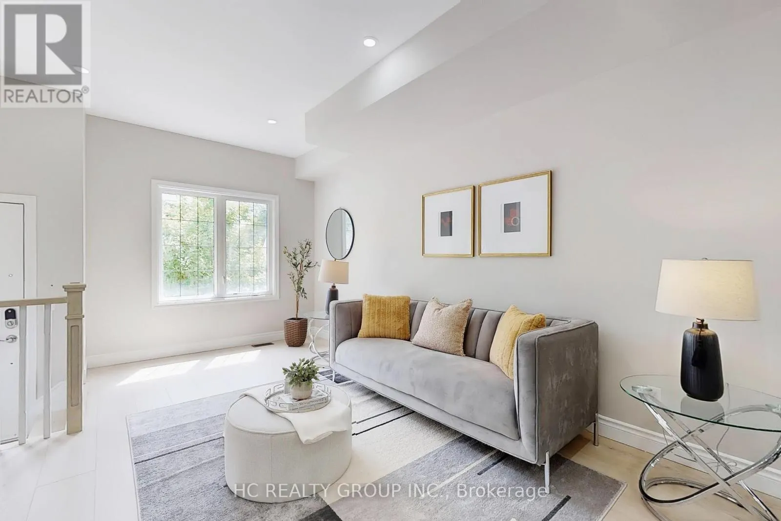 206B FINCH AVENUE W