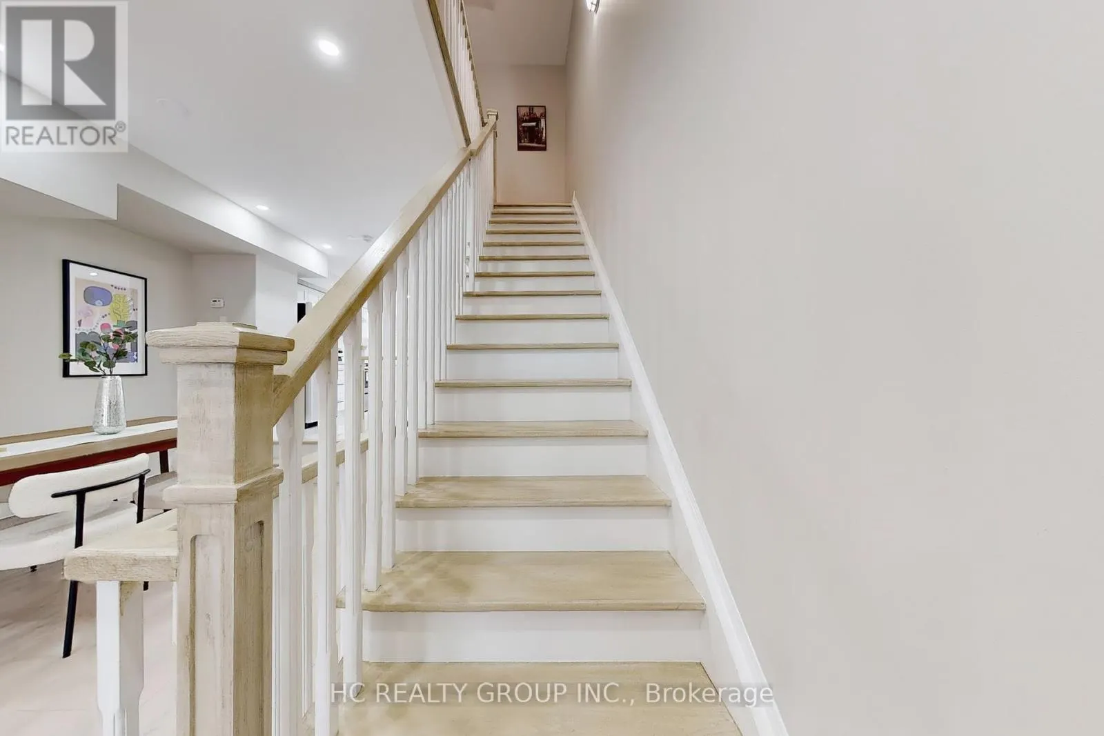 206B FINCH AVENUE W