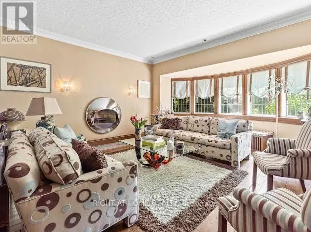 287 RUSSELL HILL ROAD