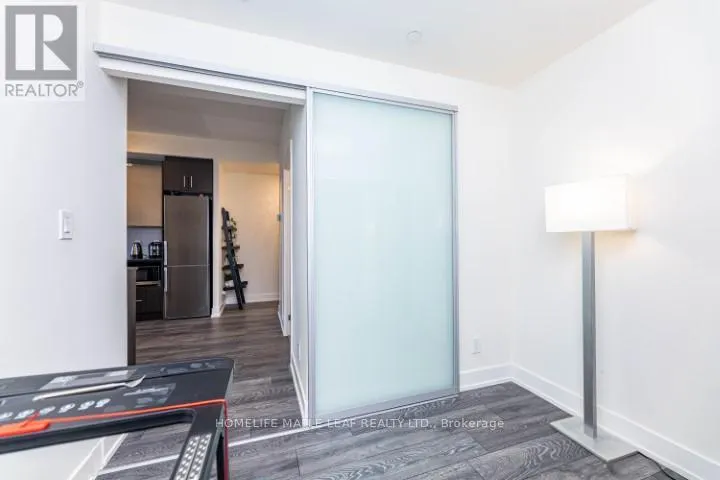 7 - 180 FAIRVIEW MALL DRIVE