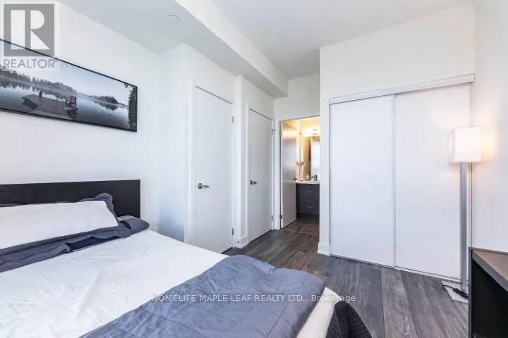 7 - 180 FAIRVIEW MALL DRIVE
