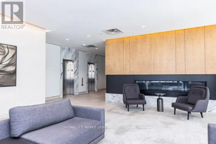 7 - 180 FAIRVIEW MALL DRIVE
