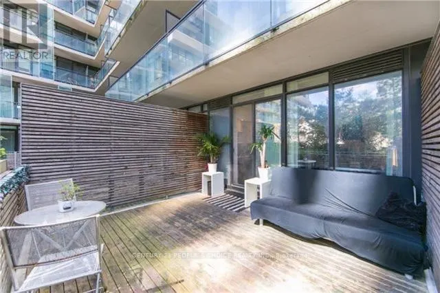 235 - 8 TELEGRAM MEWS