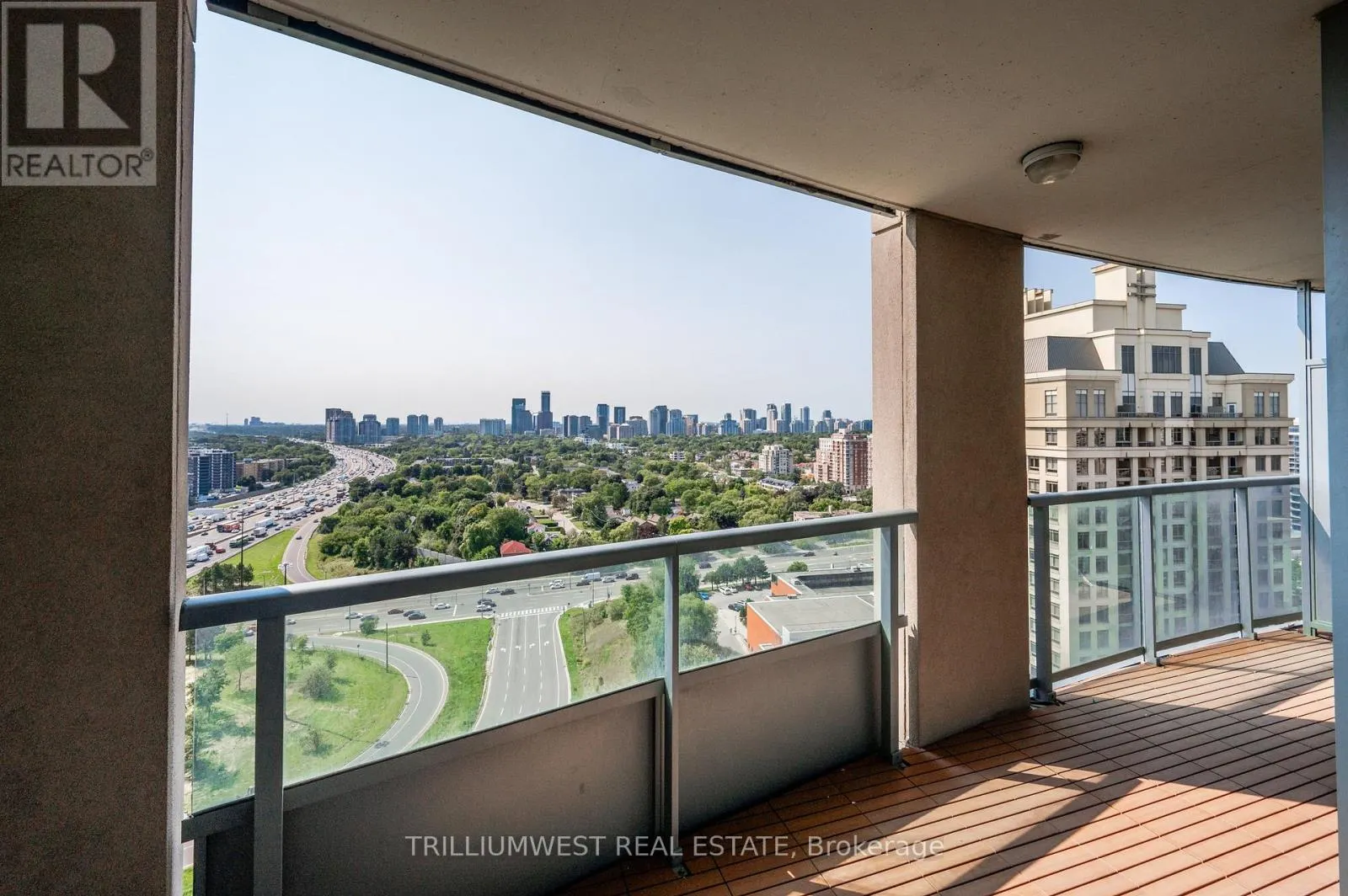 2111 - 17 BARBERRY PLACE