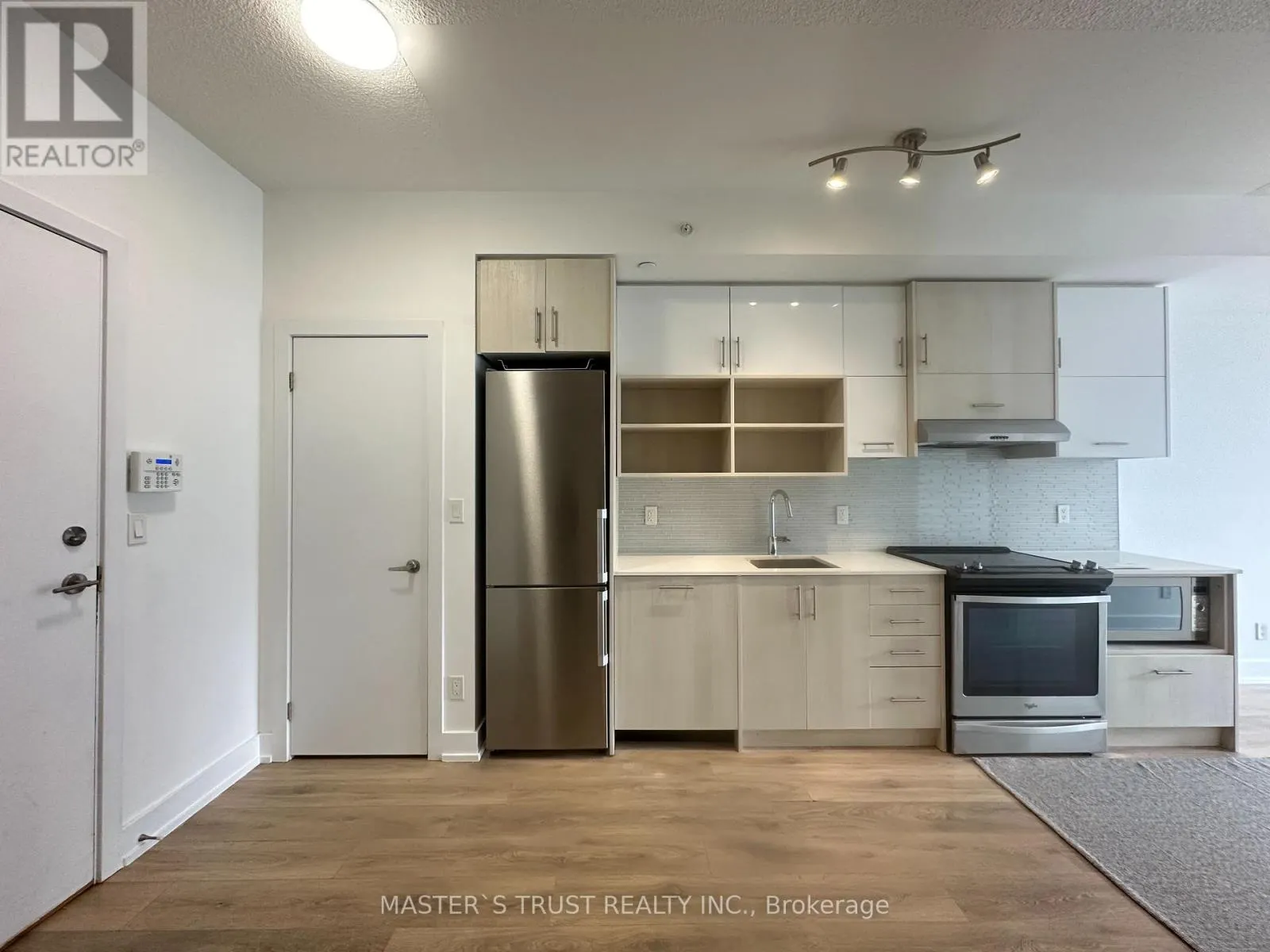 1504 - 150 FAIRVIEW MALL DRIVE