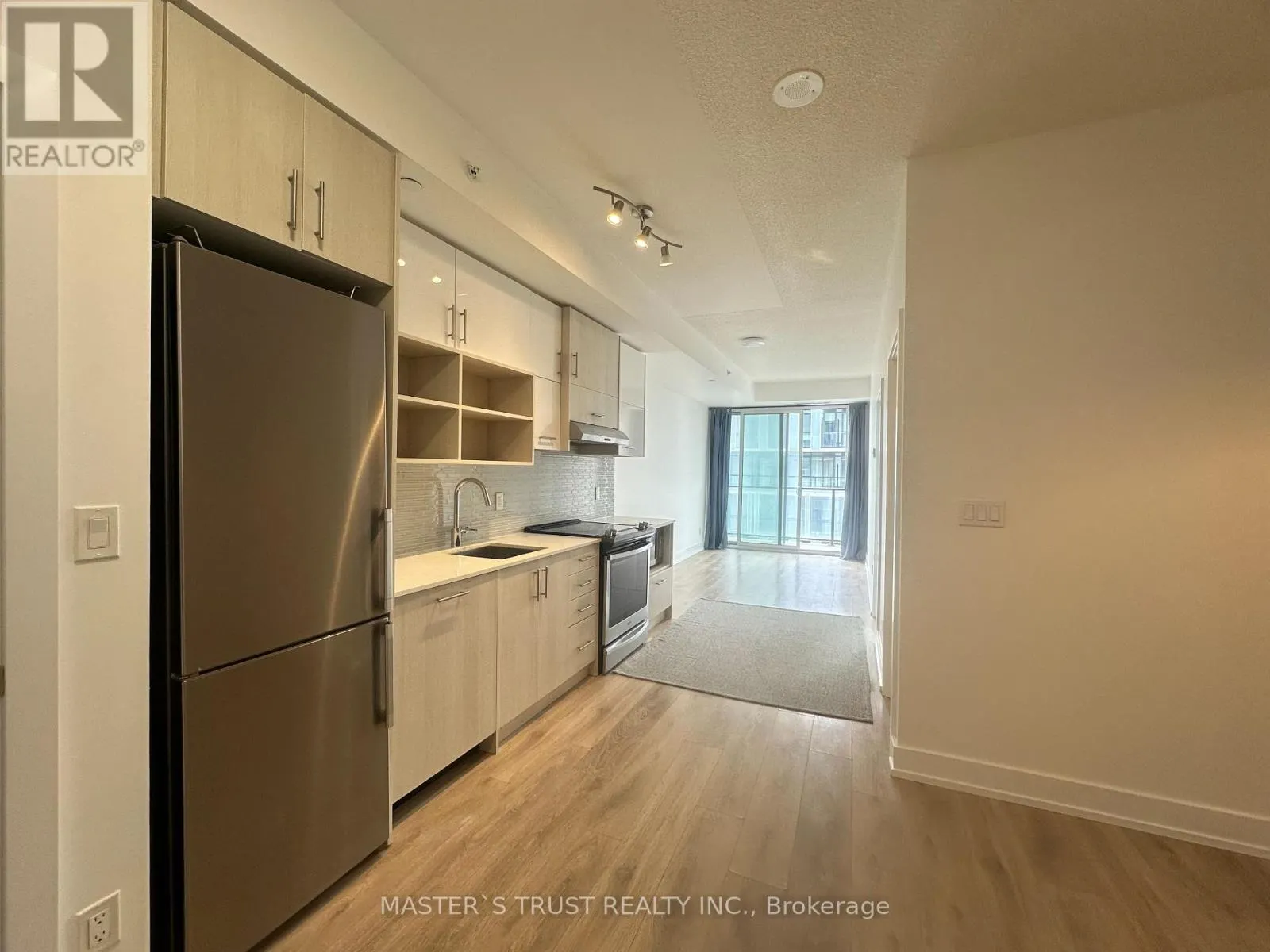 1504 - 150 FAIRVIEW MALL DRIVE