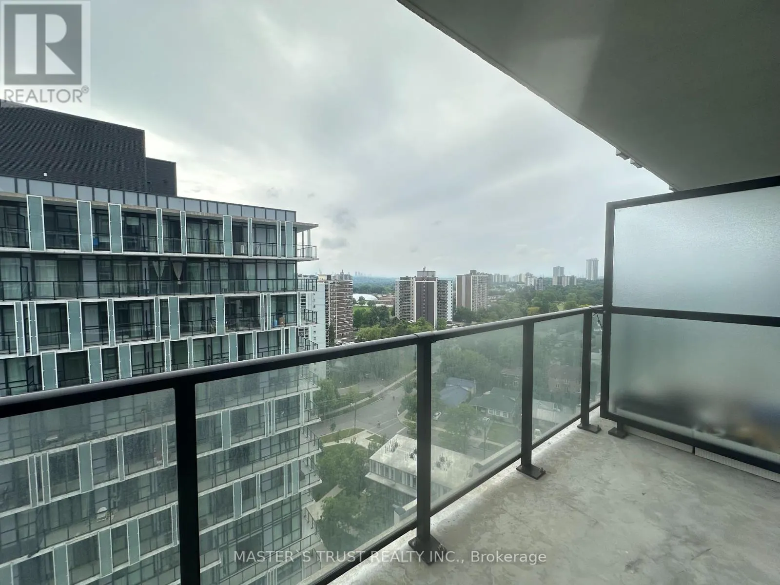 1504 - 150 FAIRVIEW MALL DRIVE
